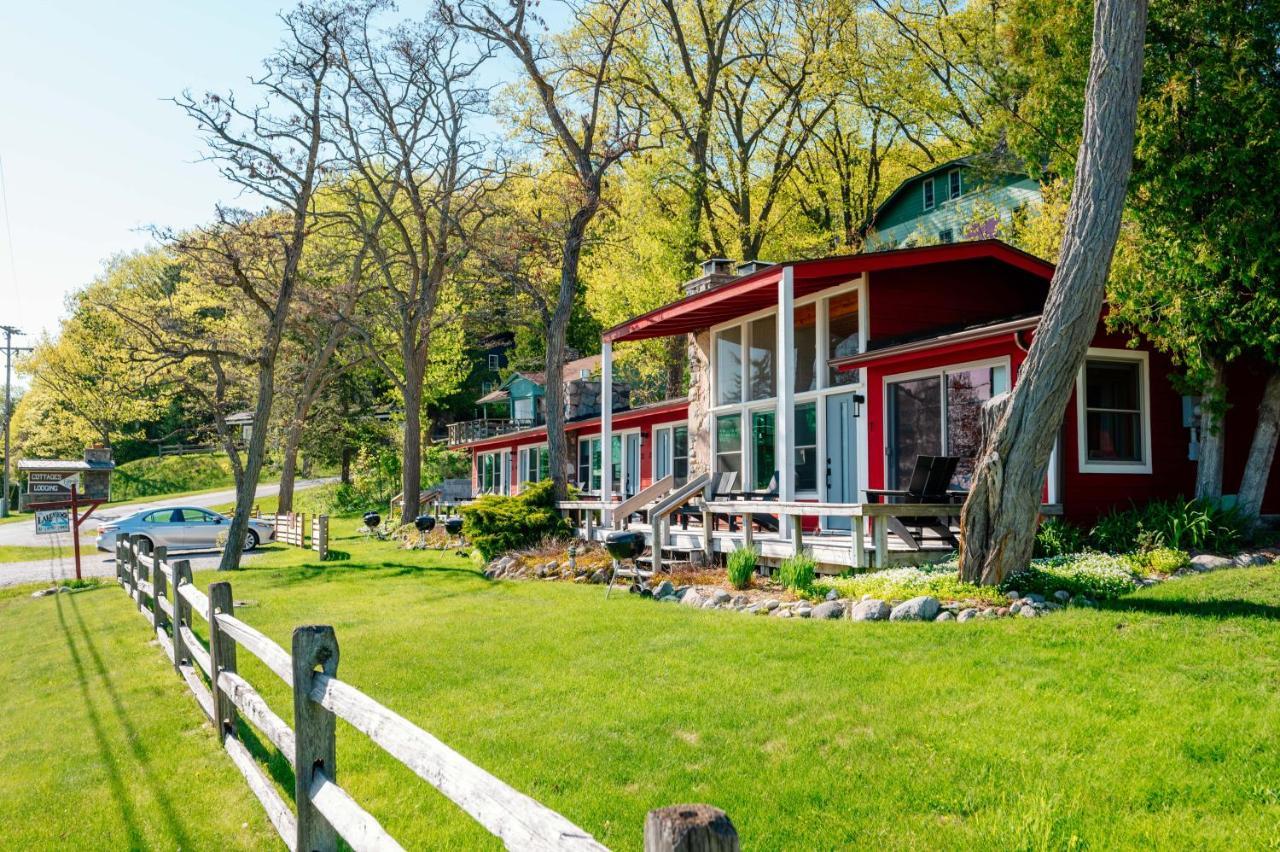 Chimney Corners Resort Frankfort Exteriör bild